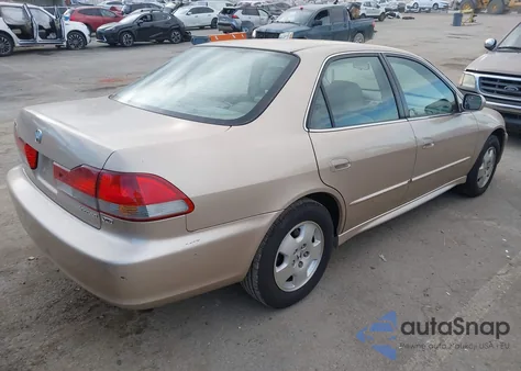 2001 Honda Accord 3.0 Ex from USA, damaged, VIN 1HGCG16591A059403